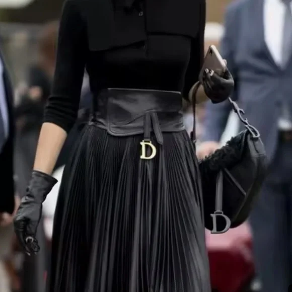 Black Corset Belt with Gold Accent - Picture 2 of 4